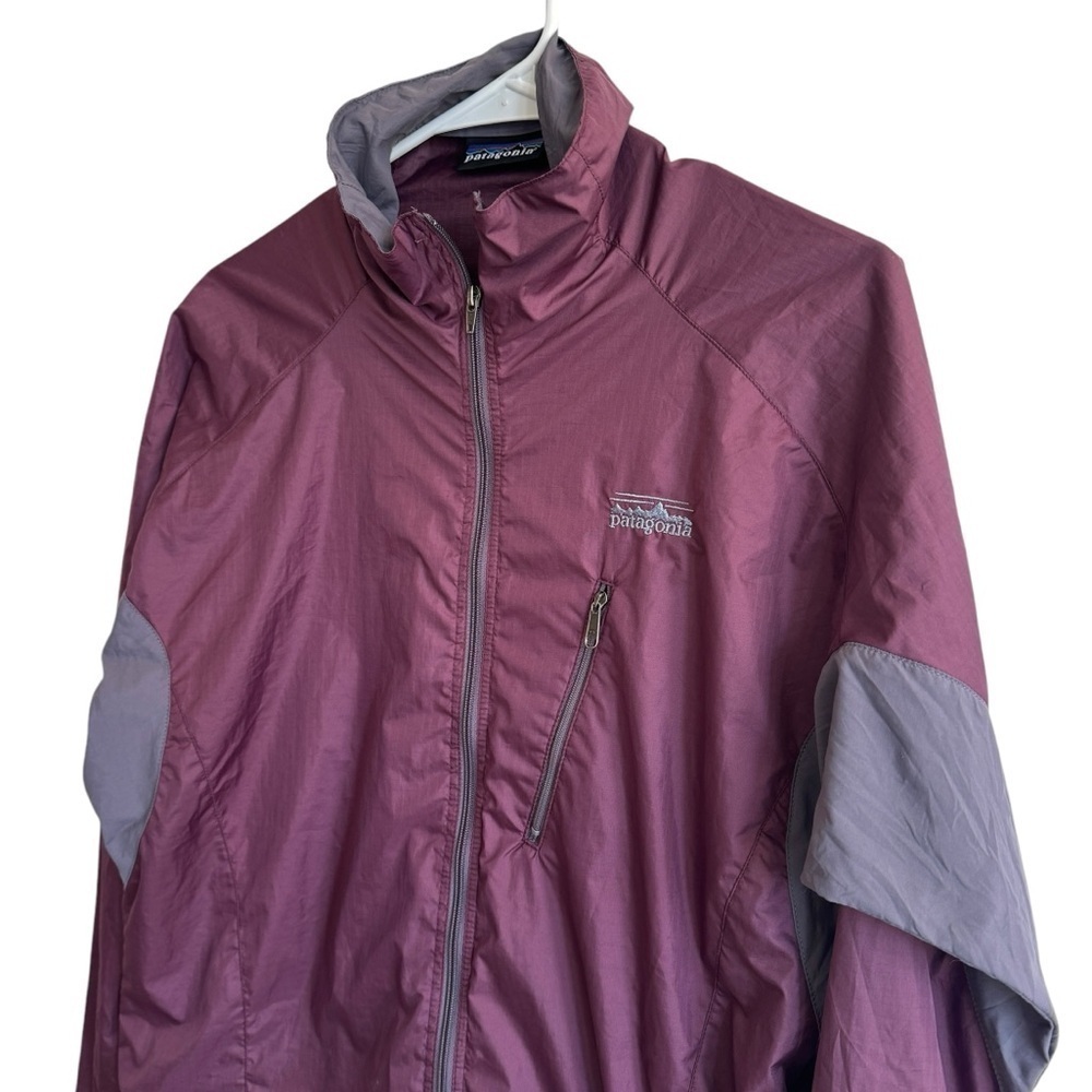 Patagonia Velocity O2 Windbreaker, Plum, Size S - Picture 2 of 6